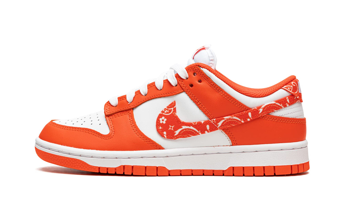 Nike Women Dunk Low Sneakers