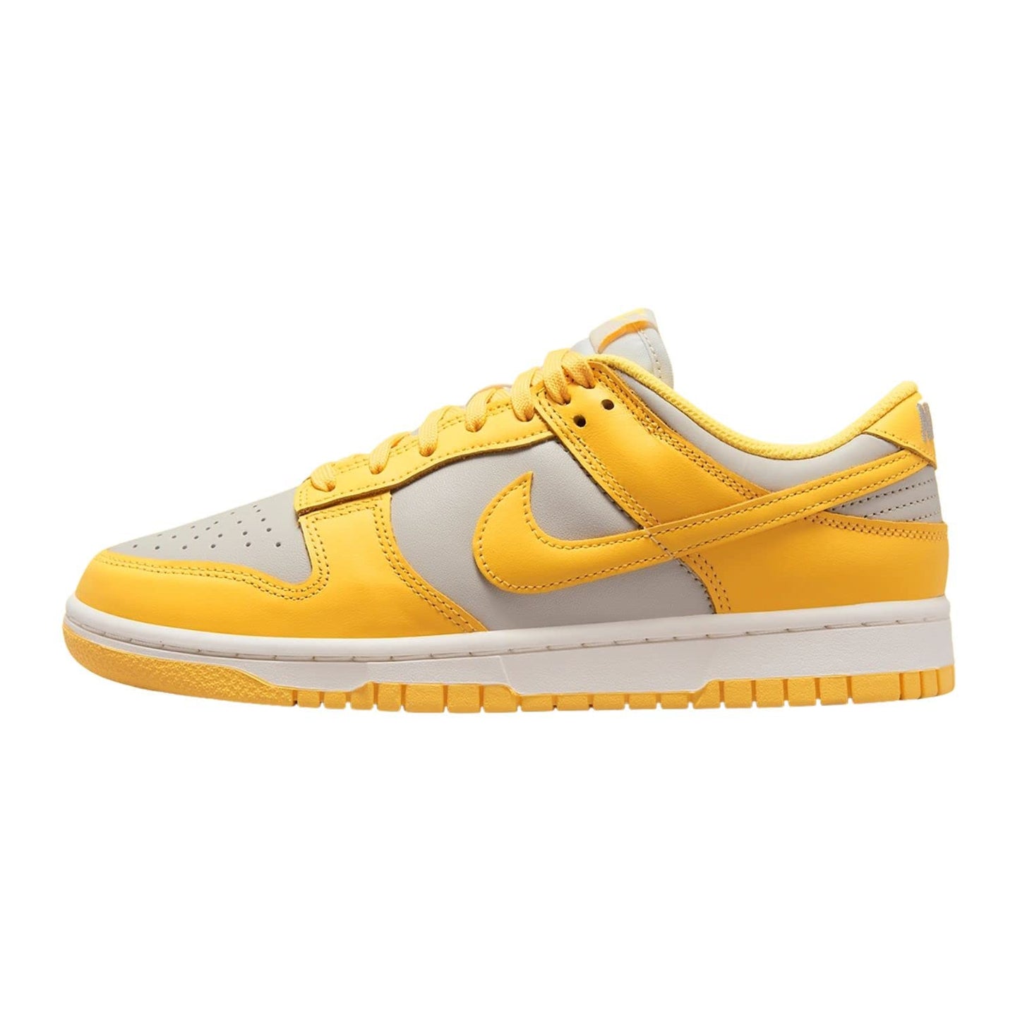 Nike Women Dunk Low Sneakers