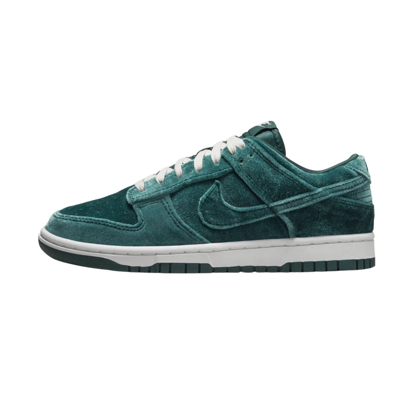 Nike Women Dunk Low Sneakers