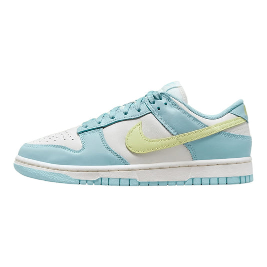 Nike Women Dunk Low Sneakers