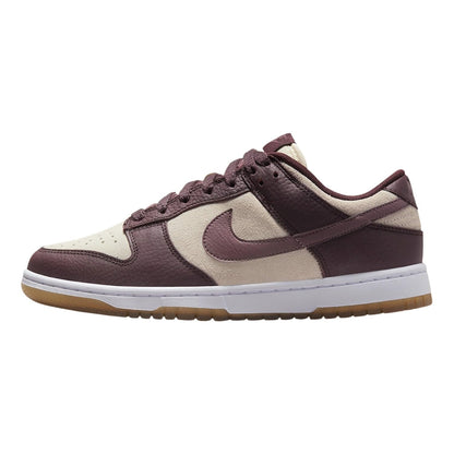 Nike Women Dunk Low Sneakers