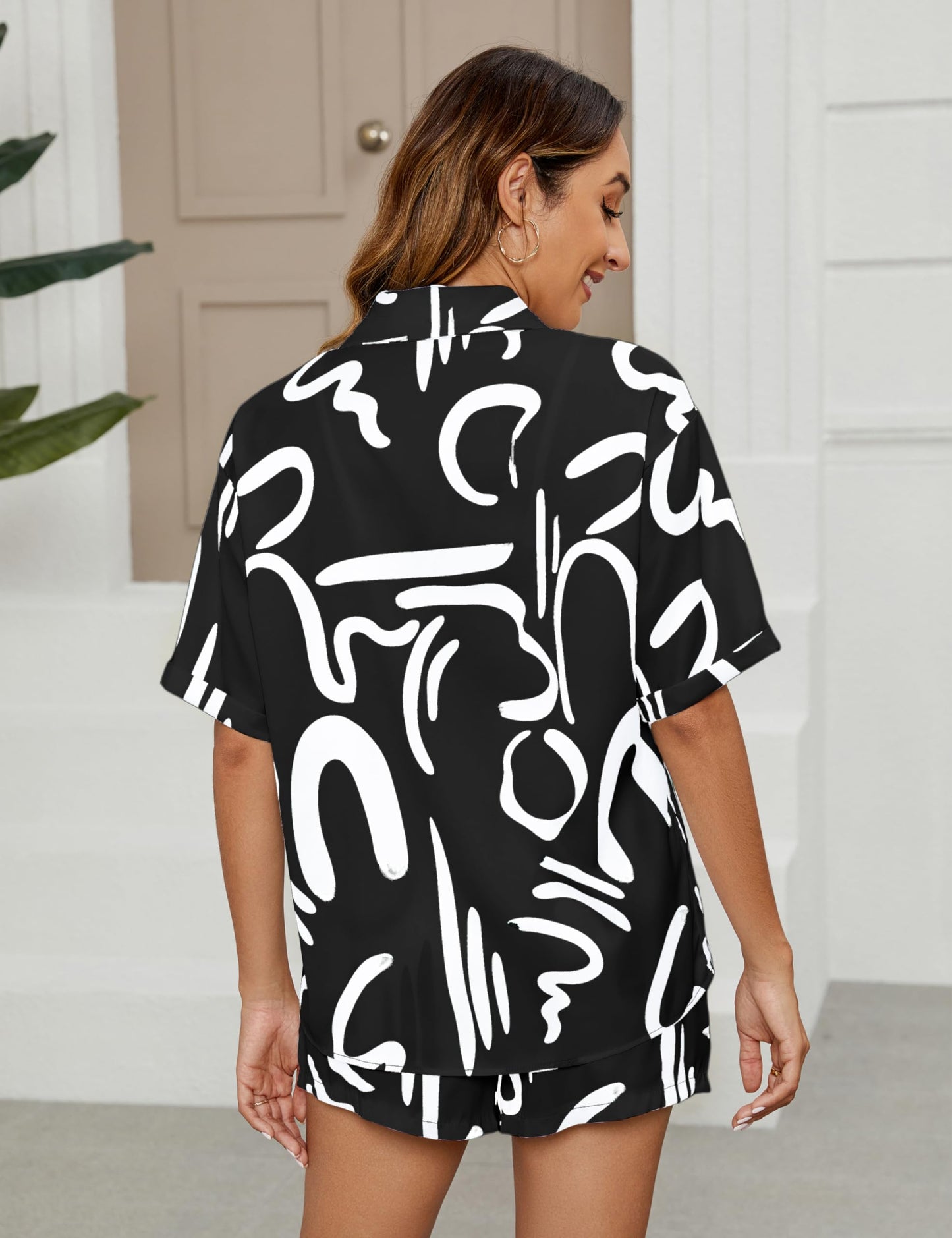Women's 2 Piece Outfit Sets Summer Beach Casual Printed Shirts and Shorts Lounge Sets