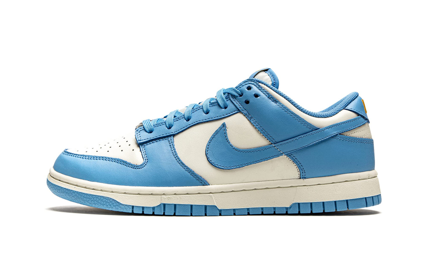 Nike Women Dunk Low Sneakers