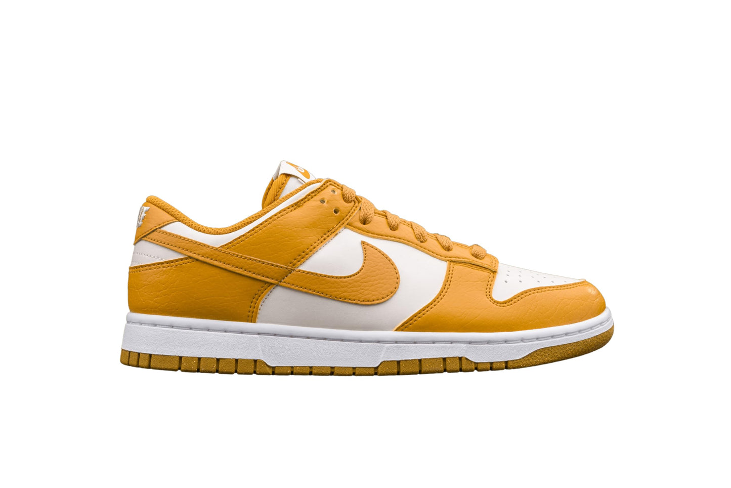 Nike Women Dunk Low Sneakers