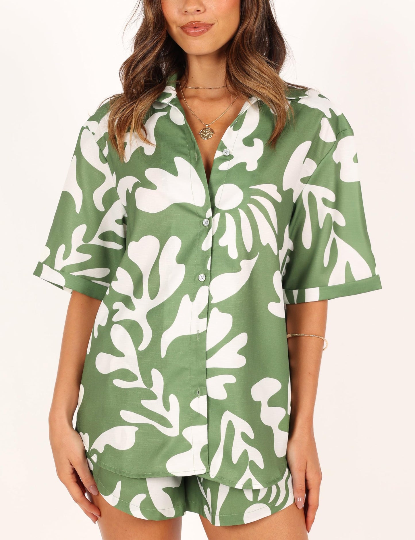 Women's 2 Piece Outfit Sets Summer Beach Casual Printed Shirts and Shorts Lounge Sets