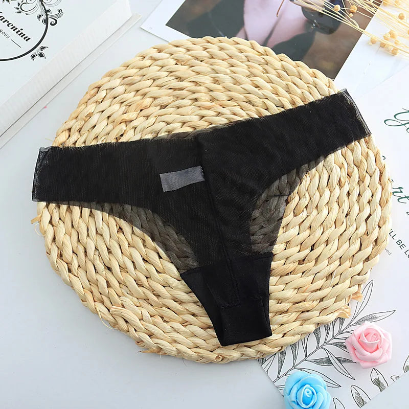 Cotton Thong Women's Panties Underwear Women Lace Soft Briefs Sexy Lingerie low Waist lingerie g-string 1pcs/Lot