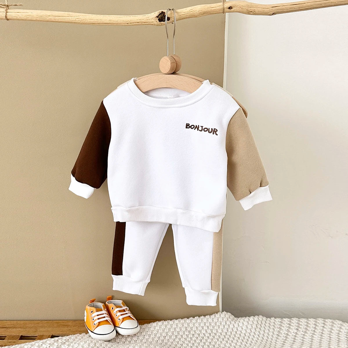 2025 Newborn Baby Girl Clothes Sets Infant Outfit Bonjour Tracksuit Trick Top Long Pants Winter Warm Sportswear Autumn New 2Pcs