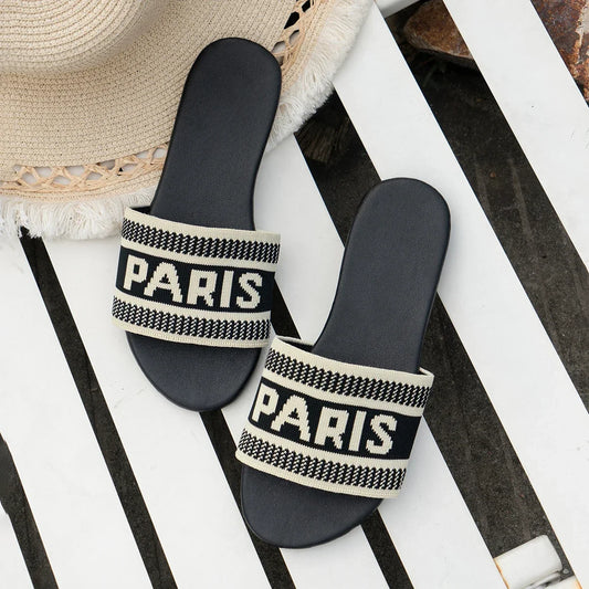Women Slippers Summer Ladies Round Head Flat Outdoor Slides  Female Sandals Open Beach Lady Shoes