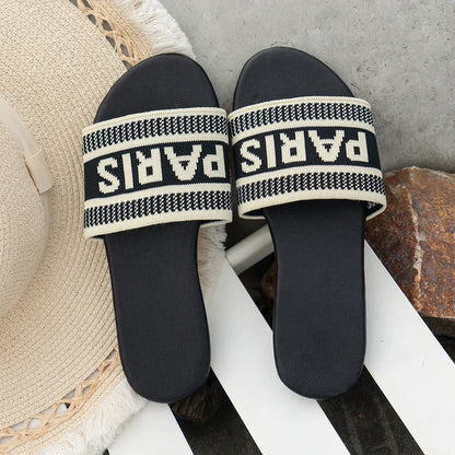 Women Slippers Summer Ladies Round Head Flat Outdoor Slides  Female Sandals Open Beach Lady Shoes