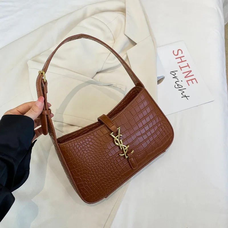 2025 new crocodile case armpit bag, high-end party handbag, autumn and winter high-end texture women's bag