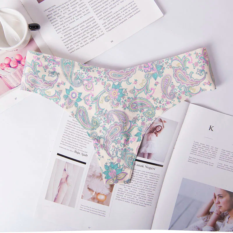 Cotton Thong Women's Panties Underwear Women Lace Soft Briefs Sexy Lingerie low Waist lingerie g-string 1pcs/Lot
