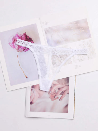 Cotton Thong Women's Panties Underwear Women Lace Soft Briefs Sexy Lingerie low Waist lingerie g-string 1pcs/Lot