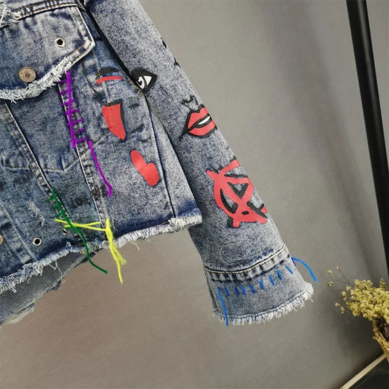 Women Diamonds Beaded Letters Graffiti Denim Coat Holes Rivets Tassels Jeans Bomber Jacket Casual Eyelet Cowboy Cardigan Jaqueta