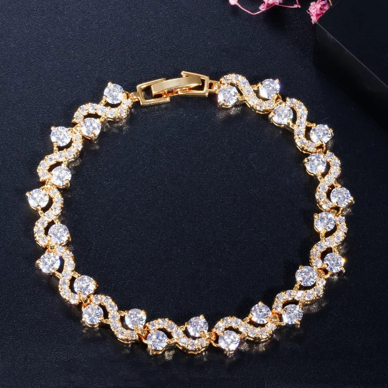 Brilliant Shining Three Dimensional Geometric Square Zirconia Tennis Bracelet Elegant Ladies Dinner Party Jewelry Girls Gift