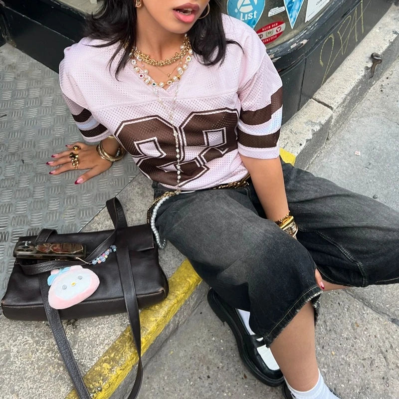 Women Y2k Graphic Oversized Jersey Tees Sporty Aesthetic Number Letter Print Jersey T-shirt Preppy Loose Fit Tops Clothes