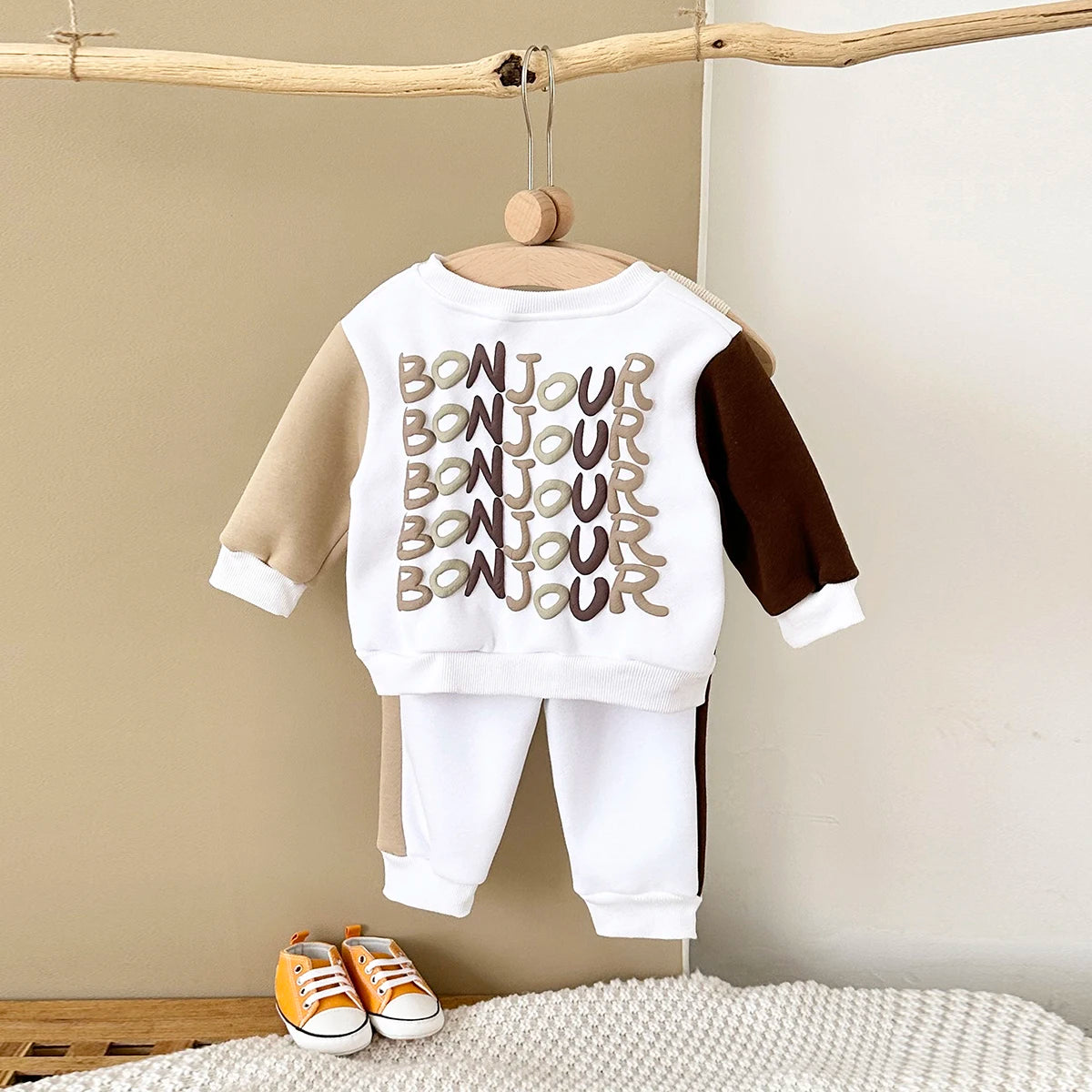 2025 Newborn Baby Girl Clothes Sets Infant Outfit Bonjour Tracksuit Trick Top Long Pants Winter Warm Sportswear Autumn New 2Pcs